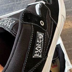 NEW Mens Vans Skate Half Cab Shoes men 9.5 with original box black white